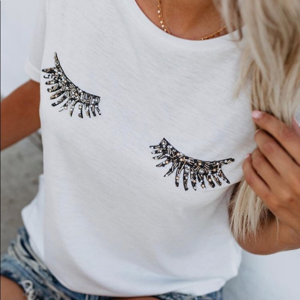 White beaded eyelash top